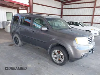 2014 Honda Pilot EX-L with VIN 5FNYF4H53EB020230, listed as a IAAI auction lot 40550564 with 269,801 mi miles. Bid and sale history available at carsss.com. Image 1.