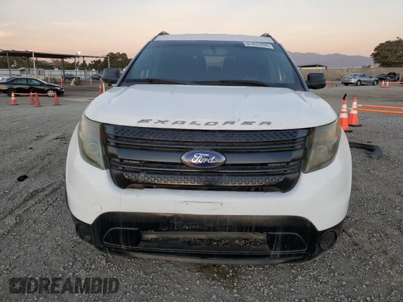 2015 Ford Utility Police Interceptor with VIN 1FM5K8AR7FGB75496, listed as a Copart auction lot 81837894 with 59,304 mi miles and Clean Title. Bid and sale history available at carsss.com. Image 5.