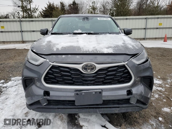2021 Toyota Highlander L with VIN 5TDCZRBH3MS069679, listed as a Copart auction lot 44747705 with 12,060 mi miles and Salvage title. Bid and sale history available at DreamBid. Image 5.
