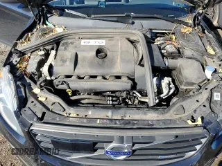 2015 Volvo XC60 T6 R-Design Platinum с VIN YV4902RS0F2671797, выставлен на аукционе Copart как лот 79425144 с пробегом 137 289 миль миль и Списание • Salvage title. История ставок и продаж доступна на DreamBid. Изображение 12.