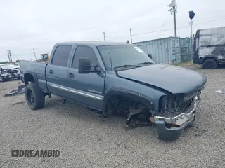2006 GMC Sierra 2500HD SLE2 with VIN 1GTHK23U76F182471, listed as a IAAI auction lot 42454891 with Not provided miles and . Bid and sale history available at DreamBid. Image 1.