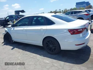 2020 Volkswagen Jetta S z VIN 3VWC57BU5LM080448, wystawiony jako IAAI lot #42267311 z przebiegiem 64 301 mil mil oraz . Historia ofert i sprzedaży dostępna na DreamBid. Obrazek 14.