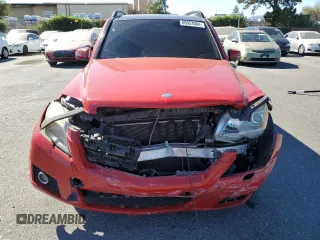 2010 Mercedes-Benz GLK 350 with VIN WDCGG8HB4AF493317, listed as a Copart auction lot 68053004 with 172,435 mi miles and Salvage Title. Bid and sale history available at DreamBid. Image 5.
