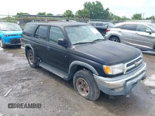 1999 Toyota 4Runner SR5 z VIN JT3GN86R1X0129027, wystawiony jako IAAI lot #42796748 z przebiegiem 237 749 mil mil oraz . Historia ofert i sprzedaży dostępna na DreamBid. Obrazek 1.