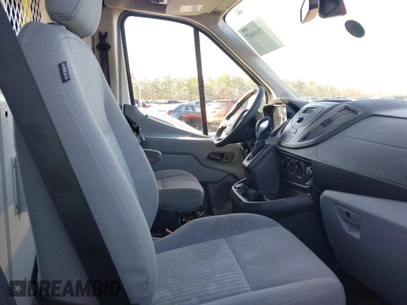 2018 Ford Transit with VIN 1FTYR3XM4JKA16579, listed as a IAAI auction lot 41560447 with 200,343 mi miles. Bid and sale history available at carsss.com. Image 5.