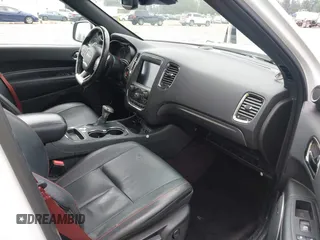 2019 Dodge Durango SRT with VIN 1C4SDJGJ0KC581440, listed as a IAAI auction lot 42473821 with 40,068 mi miles and . Bid and sale history available at DreamBid. Image 5.