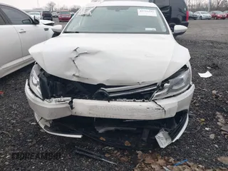 2014 Volkswagen CC Sport with VIN WVWBN7AN4EE505014, listed as a IAAI auction lot 41520345 with 140,422 mi miles and . Bid and sale history available at DreamBid. Image 6.