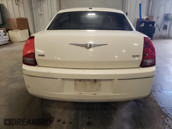 2007 Chrysler 300 Touring with VIN 2C3LK53GX7H893379, listed as a Copart auction lot 49874185 with 136,607 mi miles and Salvage Title. Bid and sale history available at carsss.com. Image 6.