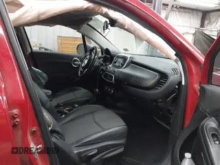 2016 FIAT 500X Trekking z VIN ZFBCFXCT3GP357316, wystawiony jako IAAI lot #41891031 z przebiegiem 144 297 mil mil oraz . Historia ofert i sprzedaży dostępna na DreamBid. Obrazek 5.