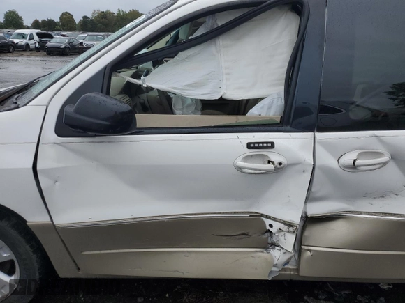 2004 Ford Freestar Limited с VIN 2FMDA58214BA91524, выставлен на аукционе Copart как лот 72140544 с пробегом Не указан миль и Списание • Salvage title. История ставок и продаж доступна на DreamBid. Изображение 7.