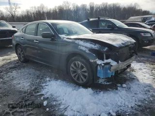 2013 Infiniti M z VIN JN1BY1AR0DM601124, wystawiony jako Copart lot #42509265 z przebiegiem 107 719 mil mil oraz Szkoda całkowita • Salvage title. Historia ofert i sprzedaży dostępna na DreamBid. Obrazek 4.