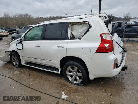 2012 Lexus GX 460 Premium z VIN JTJJM7FX7C5042613, wystawiony jako Copart lot #86386934 z przebiegiem 149 180 mil mil oraz Nie do naprawy • Non repairable. Historia ofert i sprzedaży dostępna na DreamBid. Obrazek 2.