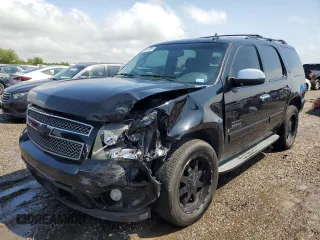 2009 Chevrolet Tahoe 2LT z VIN 1GNFC23019R284361, wystawiony jako Copart lot #56073585 z przebiegiem 306 320 mil mil oraz Szkoda całkowita • Salvage title. Historia ofert i sprzedaży dostępna na DreamBid. Obrazek 1.