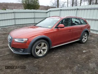 2014 Audi allroad A4 Premium Plus z VIN WA1UFAFL0EA106905, wystawiony jako Copart lot #52885865 z przebiegiem 126 181 mil mil oraz Szkody całkowita. Historia ofert i sprzedaży dostępna na DreamBid. Obrazek 1.