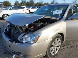 2006 Toyota Avalon XL with VIN 4T1BK36B96U125010, listed as a IAAI auction lot 41446847 with 84,984 mi miles. Bid and sale history available at carsss.com. Image 12.