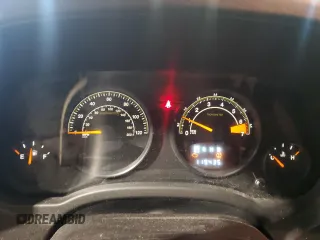 2014 Jeep Patriot Sport z VIN 1C4NJRBB5ED625497, wystawiony jako Copart lot #54192355 z przebiegiem 119 435 mil mil oraz Szkoda całkowita • Salvage title. Historia ofert i sprzedaży dostępna na DreamBid. Obrazek 9.