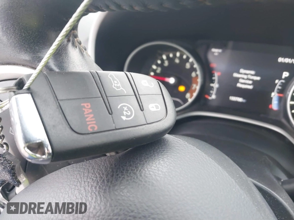 2017 Jeep Compass Latitude with VIN 3C4NJCBB9HT682278, listed as a IAAI auction lot 41240909 with 133,766 mi miles and . Bid and sale history available at DreamBid. Image 11.