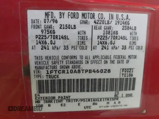 1996 Ford Ranger XL z VIN 1FTCR10A8TPB46028, wystawiony jako IAAI lot #42477552 z przebiegiem 219 635 mil mil oraz . Historia ofert i sprzedaży dostępna na DreamBid. Obrazek 9.