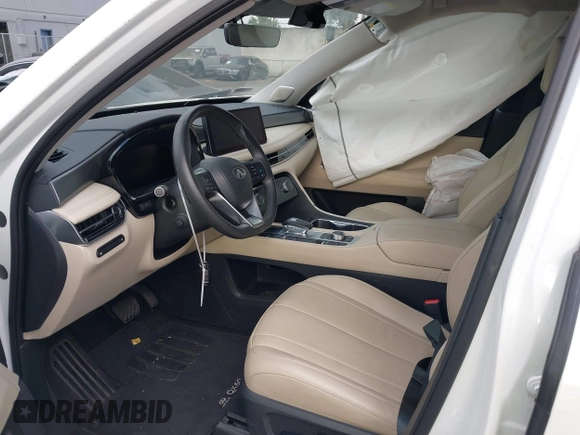 2023 Infiniti QX60 Luxe with VIN 5N1DL1FS1PC368974, listed as a IAAI auction lot 42543503 with 21,646 mi miles and . Bid and sale history available at DreamBid. Image 5.