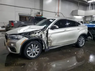 2015 BMW X6 xDrive50i with VIN 5UXKU6C52F0F94320, listed as a Copart auction lot 45142215 with 111,461 mi miles and Salvage Title. Bid and sale history available at carsss.com. Image 1.