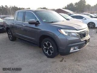 2020 Honda Ridgeline RTL-E with VIN 5FPYK3F70LB008292, listed as a IAAI auction lot 41357744 with 81,961 mi miles. Bid and sale history available at carsss.com. Image 1.