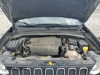2017 Jeep Renegade Sport с VIN ZACCJBAB7HPG54571, выставлен на аукционе Copart как лот 51223495 с пробегом 92 766 миль миль и Списание • Salvage title. История ставок и продаж доступна на DreamBid. Изображение 14.