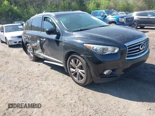2015 Infiniti QX60 with VIN 5N1AL0MN6FC516254, listed as a IAAI auction lot 41848262 with 117,210 mi miles. Bid and sale history available at carsss.com. Image 1.