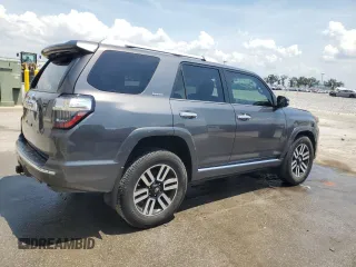 2014 Toyota 4Runner SR5 with VIN JTEZU5JR3E5075786, listed as a Copart auction lot 57126775 with 140,577 mi miles and Salvage title. Bid and sale history available at DreamBid. Image 3.