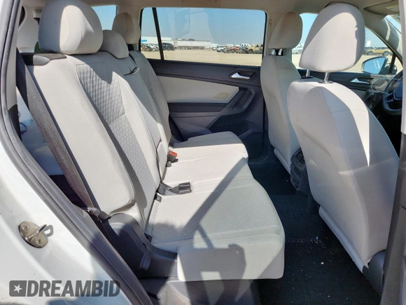2021 Volkswagen Tiguan S with VIN 3VV1B7AX0MM016271, listed as a Copart auction lot 61288165 with 56,270 mi miles and Clean title. Bid and sale history available at DreamBid. Image 10.