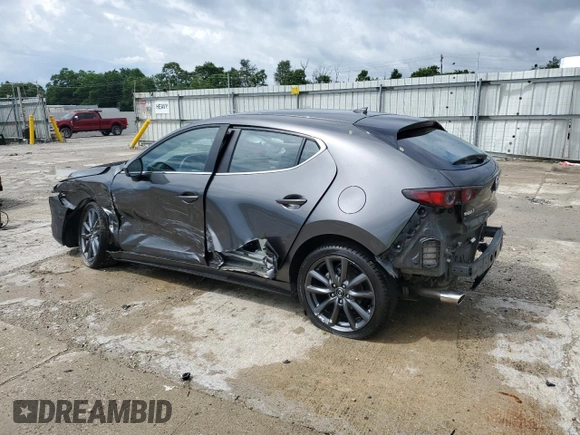 2019 Mazda 3 with VIN JM1BPALM2K1109808, listed as a Copart auction lot 61675735 with 80,746 mi miles and Salvage title. Bid and sale history available at DreamBid. Image 2.