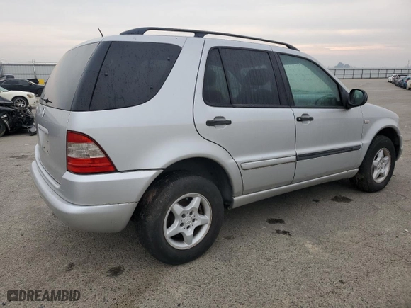 2001 Mercedes-Benz M-Class with VIN 4JGAB54E31A236148, listed as a Copart auction lot 41420905 with 163,120 mi miles and Clean Title. Bid and sale history available at carsss.com. Image 3.