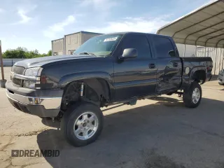 2005 Chevrolet Silverado 1500 LT with VIN 2GCEK13TX51247047, listed as a Copart auction lot 52769025 with 201,593 mi miles and Salvage Title. Bid and sale history available at DreamBid. Image 1.