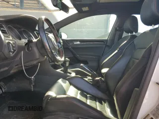 2017 Volkswagen GTI S z VIN 3VW547AU4HM073477, wystawiony jako Copart lot #57528365 z przebiegiem 99 954 mil mil oraz Szkoda całkowita • Salvage title. Historia ofert i sprzedaży dostępna na DreamBid. Obrazek 7.