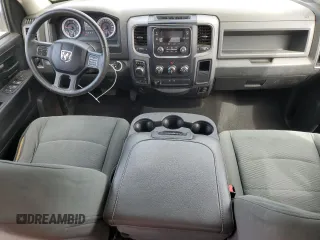 2015 Ram 1500 Tradesman z VIN 1C6RR7FMXFS662303, wystawiony jako Copart lot #53361705 z przebiegiem 137 807 mil mil oraz Szkoda całkowita • Salvage title. Historia ofert i sprzedaży dostępna na DreamBid. Obrazek 8.