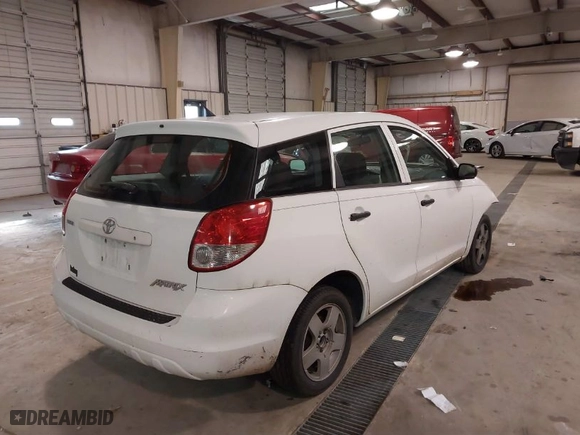 2006 Toyota Matrix STD with VIN 2T1KR32E86C572957, listed as a IAAI auction lot 41734731 with 291,433 mi miles. Bid and sale history available at carsss.com. Image 4.