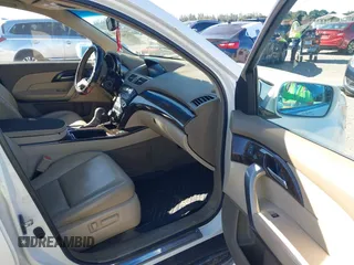 2013 Acura MDX Tech Pkg with VIN 2HNYD2H3XDH524768, listed as a IAAI auction lot 41294377 with 141,939 mi miles. Bid and sale history available at carsss.com. Image 5.