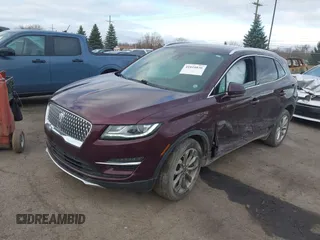 2019 Lincoln MKC Select with VIN 5LMCJ2D93KUL21128, listed as a IAAI auction lot 41810836 with 82,020 mi miles and . Bid and sale history available at DreamBid. Image 2.