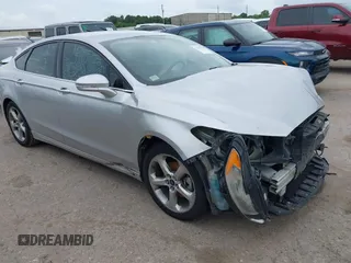2015 Ford Fusion SE z VIN 3FA6P0H7XFR146444, wystawiony jako IAAI lot #42125314 z przebiegiem 119 321 mil mil oraz . Historia ofert i sprzedaży dostępna na DreamBid. Obrazek 1.