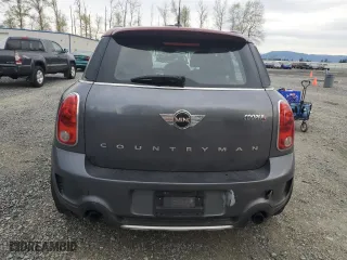 2016 MINI Cooper Countryman S with VIN WMWZC3C58GWT08979, listed as a Copart auction lot 52541355 with 157,264 mi miles and Clean Title. Bid and sale history available at carsss.com. Image 6.