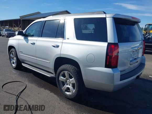 2016 Chevrolet Tahoe LS z VIN 1GNSCAKC6GR430416, wystawiony jako IAAI lot #41658410 z przebiegiem 114 318 mil mil oraz . Historia ofert i sprzedaży dostępna na DreamBid. Obrazek 3.