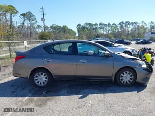 2017 Nissan Versa Sedan SV with VIN 3N1CN7AP7HL832066, listed as a IAAI auction lot 41785022 with 142,924 mi miles. Bid and sale history available at carsss.com. Image 13.