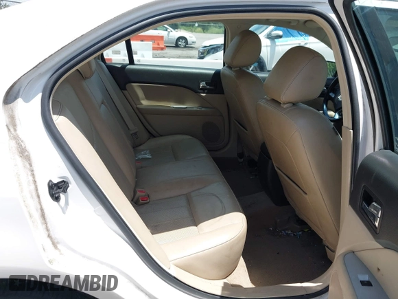 2011 Mercury Milan Premier with VIN 3MEHM0JG7BR603614, listed as a IAAI auction lot 42682798 with 216,166 mi miles and . Bid and sale history available at DreamBid. Image 8.