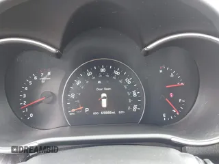 2015 Kia Sorento EX with VIN 5XYKU4A72FG628631, listed as a IAAI auction lot 41802719 with 69,888 mi miles. Bid and sale history available at carsss.com. Image 7.