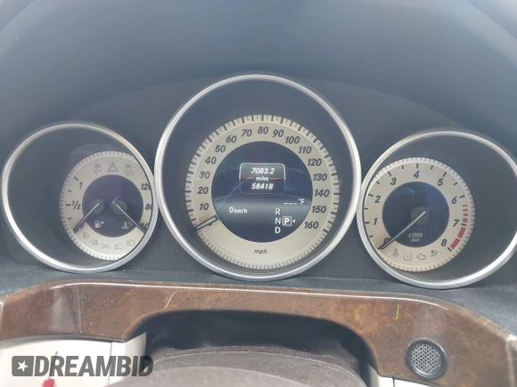 2014 Mercedes-Benz E 350 Luxury with VIN WDDHF8JB8EA980004, listed as a IAAI auction lot 42160745 with 58,418 mi miles and . Bid and sale history available at DreamBid. Image 7.