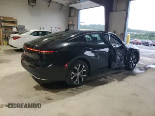 2024 Toyota Crown XLE z VIN JTDAAAAF9R3021760, wystawiony jako Copart lot #66734414 z przebiegiem 6 795 mil mil oraz Szkoda całkowita • Salvage title. Historia ofert i sprzedaży dostępna na DreamBid. Obrazek 3.