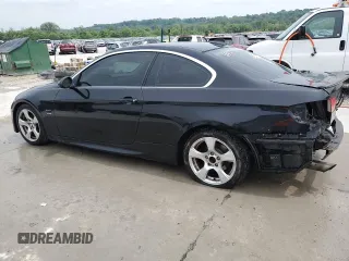 2009 BMW 3 Series 328i xDrive z VIN WBAWC33509P470248, wystawiony jako Copart lot #56747465 z przebiegiem 130 161 mil mil oraz Szkoda całkowita • Salvage title. Historia ofert i sprzedaży dostępna na DreamBid. Obrazek 2.