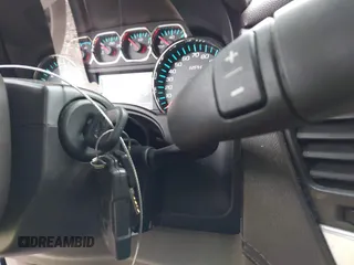 2016 Chevrolet Tahoe LT z VIN 1GNSKBKC9GR454203, wystawiony jako IAAI lot #42198952 z przebiegiem 145 422 mil mil oraz . Historia ofert i sprzedaży dostępna na DreamBid. Obrazek 11.