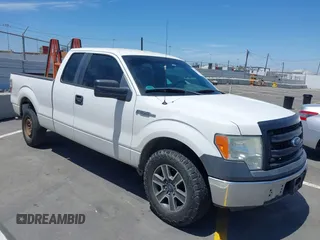 2014 Ford F-150 XL с VIN 1FTEX1CMXEFD13082, выставлен на аукционе IAAI как лот 40035539 с пробегом 204 751 миль миль и . История ставок и продаж доступна на DreamBid. Изображение 1.