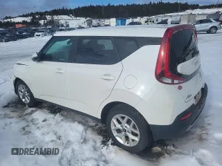 2022 Kia Soul EX with VIN KNDJ33AU2N7173869, listed as a Copart auction lot 42725485 with 80,210 mi miles and Salvage Title. Bid and sale history available at carsss.com. Image 2.