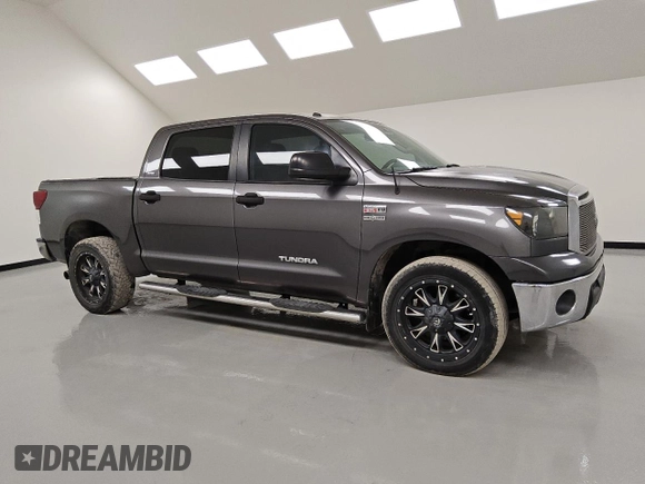 2011 Toyota Tundra z VIN 5TFEY5F10BX115722, wystawiony jako Copart lot #47325435 z przebiegiem 231 924 mil mil oraz Czysty tytuł • Clean title. Historia ofert i sprzedaży dostępna na DreamBid. Obrazek 4.
